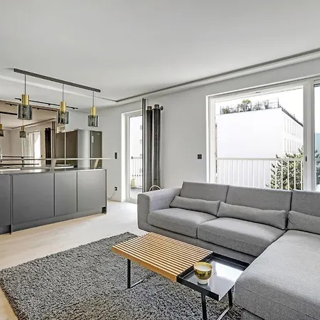 Luxury Near Eiffel Tower * Paris